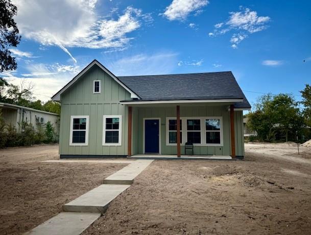 Photo - 504 N Crockett Ave