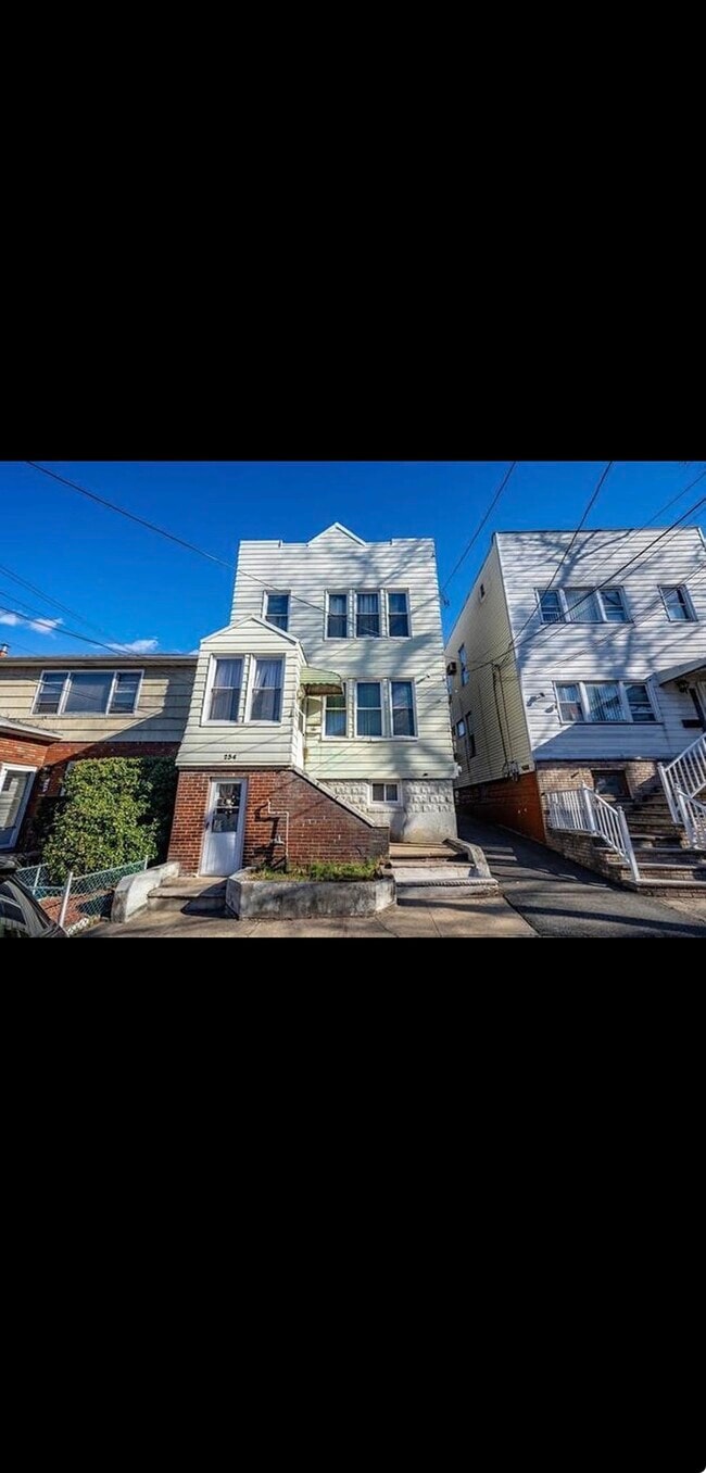 Photo - 254 Terrace Ave