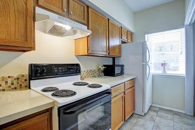 Photo - 7655 Cambridge St Unit 7655