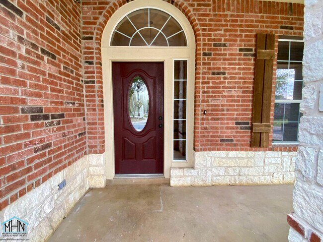 Photo - LARGE 3-bed, 2-bath single story in the NW...