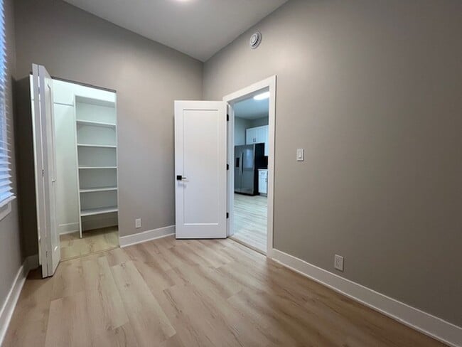 Photo - 3640 W Fullerton Ave