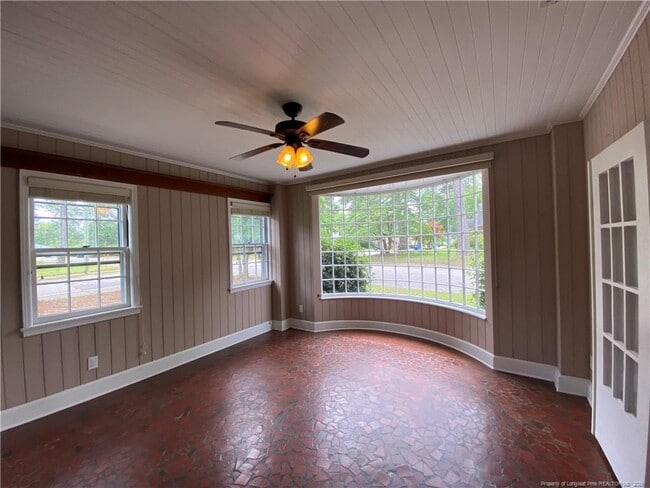 Photo - 601 Huske St