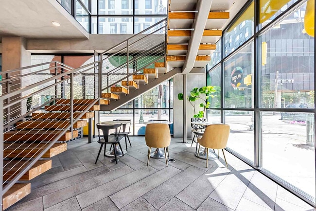 Yugo-Austin-Rio-POI-20 - Yugo Austin Rio