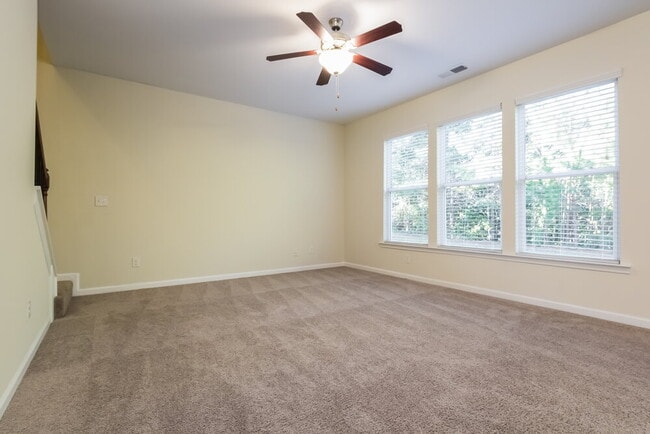 Photo - 308 Darbys Run Ct