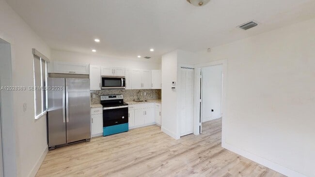 Photo - 2392 NW 9th St Unit 2392