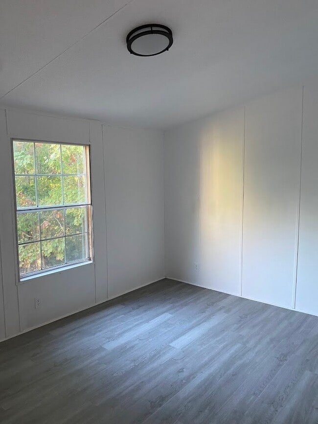 Photo - 2477 Earley Farm Rd