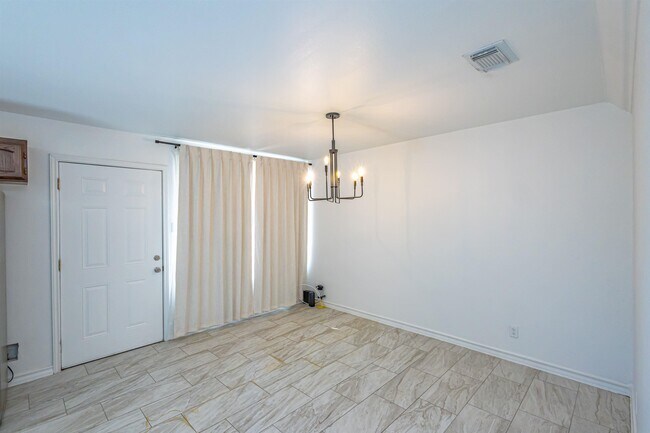 Photo - 201 Masterson Rd Unit 108