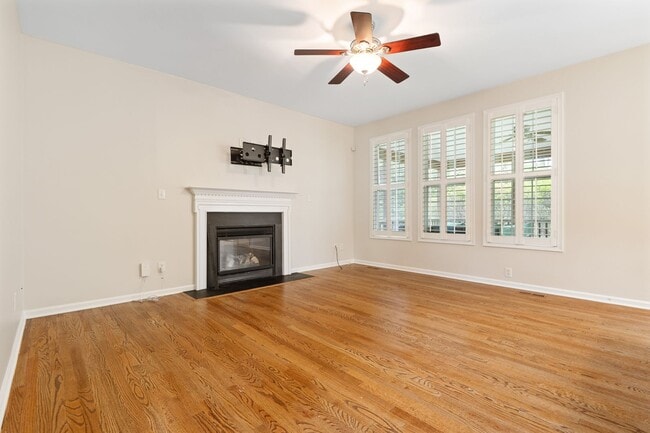 Photo - Spacious 5-Bedroom Home with Screened Porch and Office
