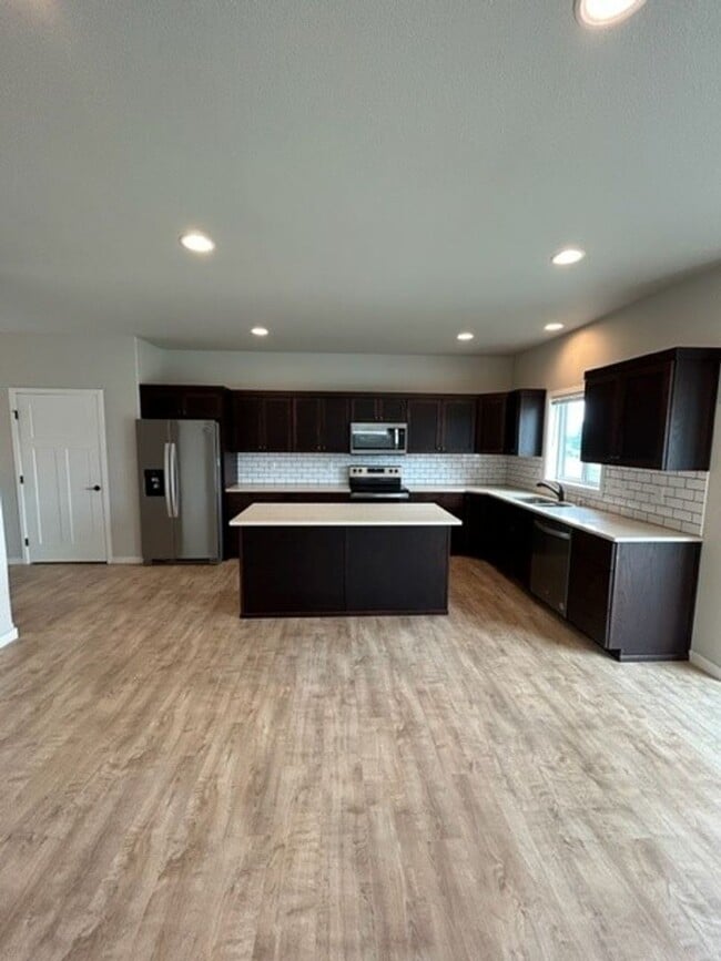 Photo - 3027 39th Ave S