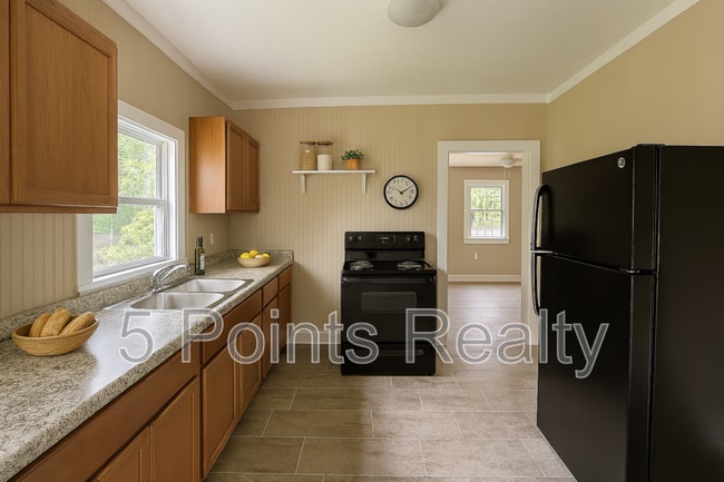 Photo - 203 Morrison St Unit 203B Morrison St.