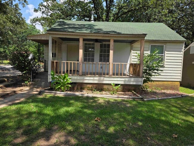 Building Photo - 2501 S Tyler St Rental