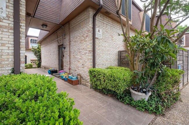 Photo - 7801 Shoal Creek Blvd Unit 201