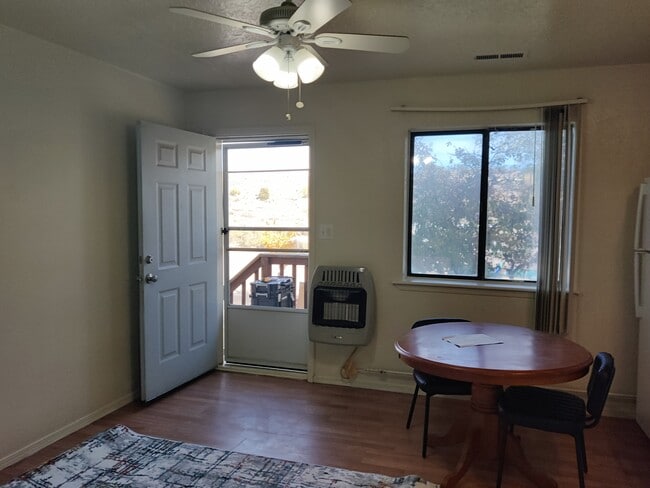 Photo - 810 Georgiana Dr Unit A