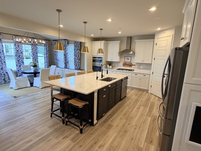 2722 Grasshopper Dr