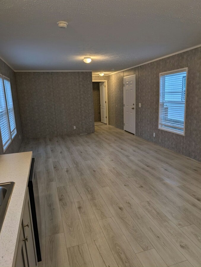 Photo - 49643 Pine Dr