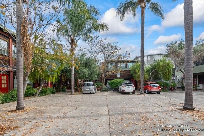 Photo - 3016 Filbert St