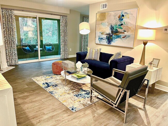 Photo - Las Palmas Apartments