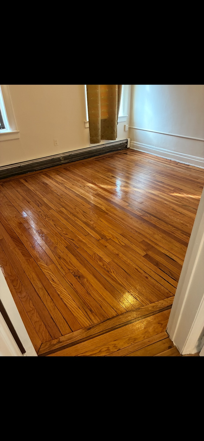 Building Photo - 144 Old Bergen Rd Unit B5