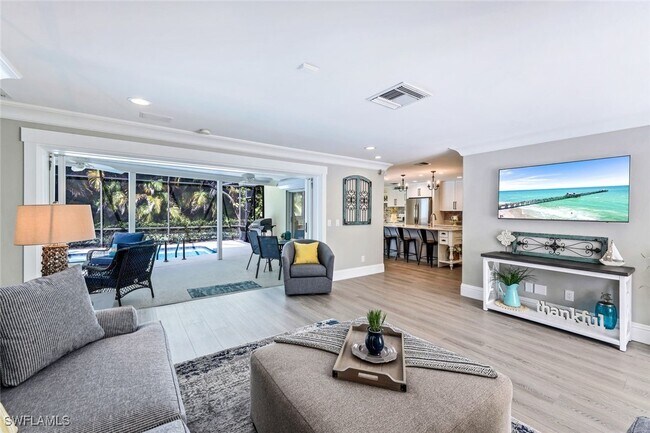 Photo - 723 Willowhead Dr