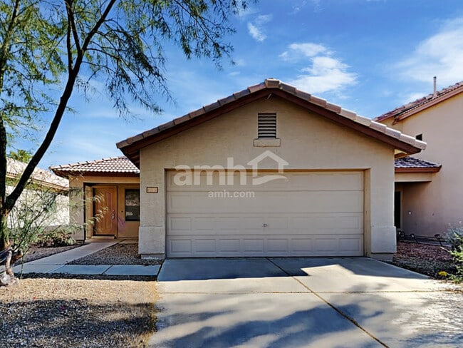 Building Photo - 2037 N 107th Dr