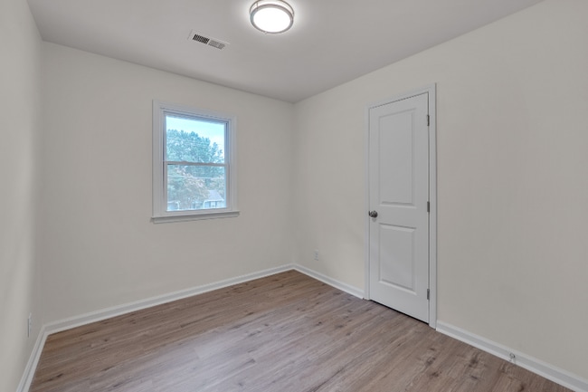 Photo - 1911 Capps St