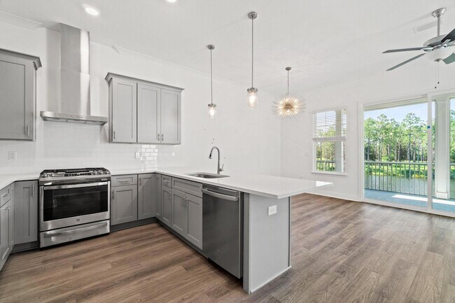 Building Photo - 232 Kara Lake Dr