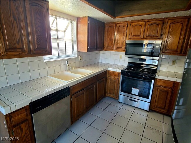 Building Photo - 5105 Eldora Ave Unit 4