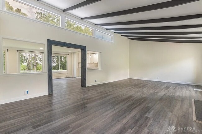 Photo - 415 Hyde Park Dr