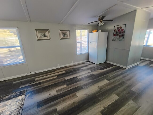 Photo - Centralia Estates