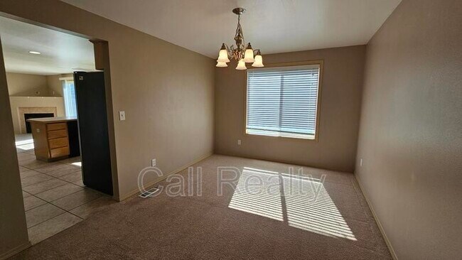 Photo - 7016 S Lucas St