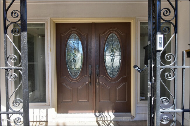 Photo - 3433 Clearview Ln