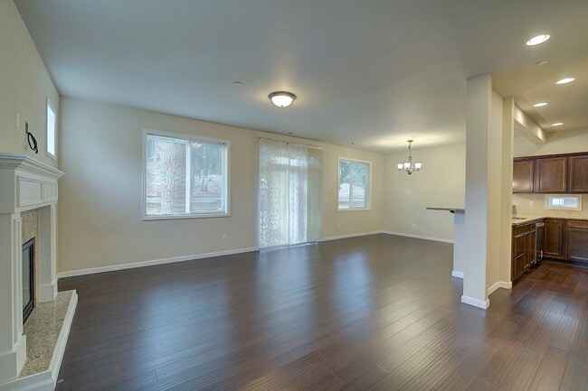 Photo - 4Bd/2.5Ba Lynnwood House