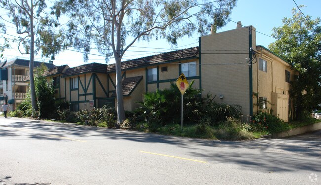 10635 Sherman Grove - Sherman Grove Ave, 10635