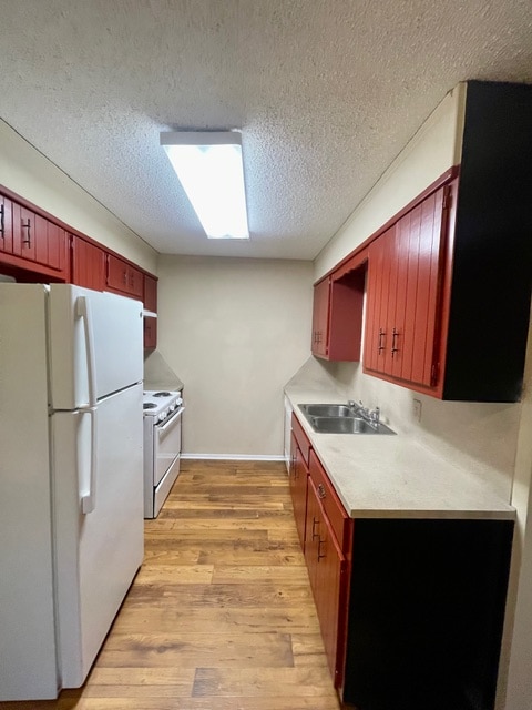 Photo - 2632 Colonial Ave