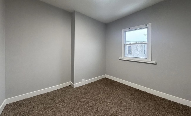 Photo - 6308 Wheeler St