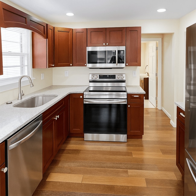 Photo - 14736 Haggerty Rd