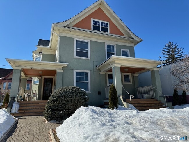 Building Photo - 184 S Main St Unit 182 ned floor