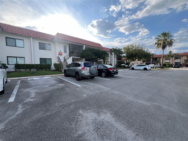 Photo - 379 Lakeview Dr Unit 205