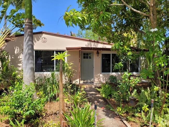 Building Photo - 1724 NE 16th Terrace Rental