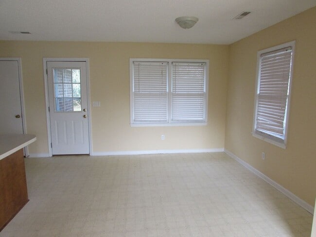 Photo - Close to Shaw AFB!