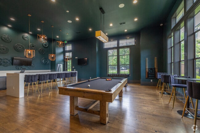 Sports Cafe - Velo Verdae Apartments