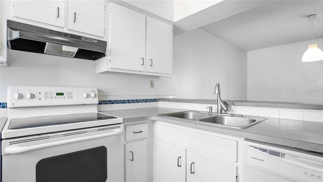 Photo - 316 Scottsdale Square Unit 316