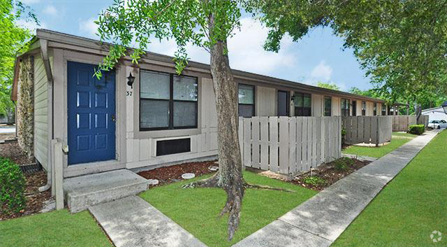 Oak Shade Apartments - Oak Shade Apartments