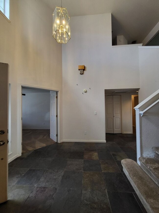 Photo - 323 Stillwater Dr