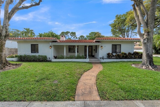 549 NE 12th Ave
