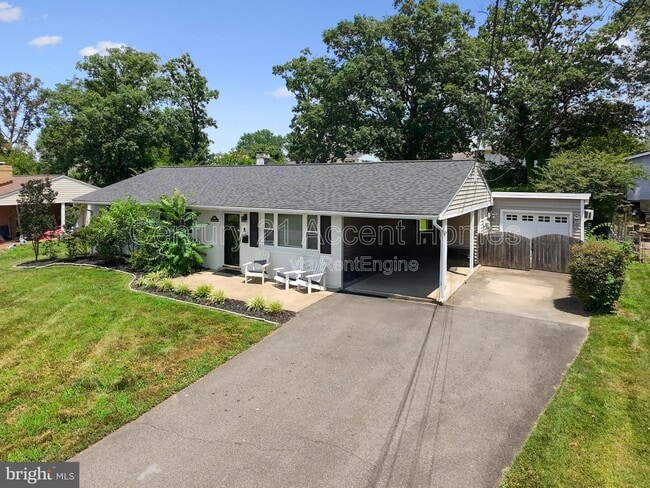 Building Photo - 6109 Leewood Dr Rental