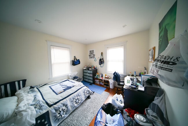 8 Sawyer Ter Unit 1