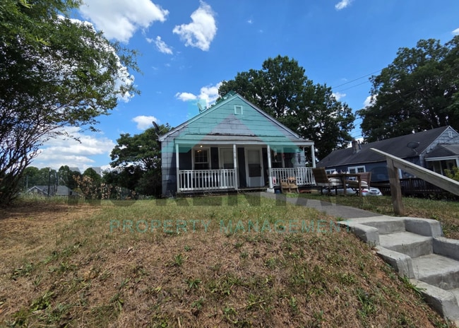 1415 Underwood Ave