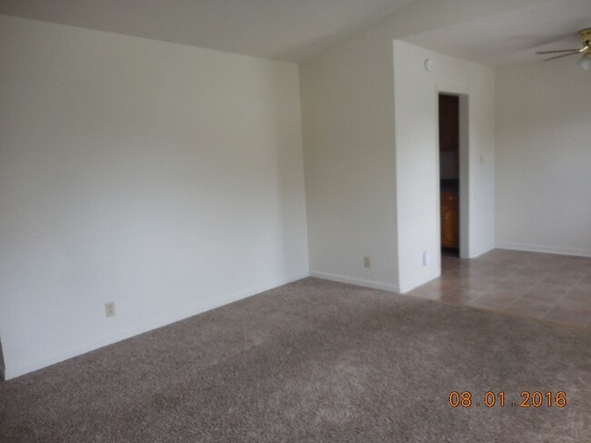 Photo - 223 Jim Thorpe Dr