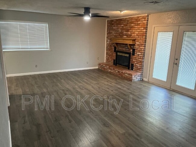 Photo - 3708 N Eagle Ln